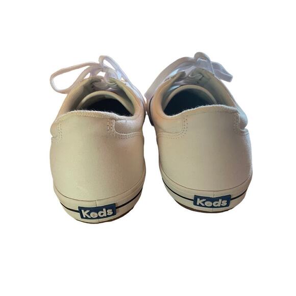 Keds women's white lace up sneaker/shoe. Craze II White. Size 10W. w/box. - Picture 3 of 5